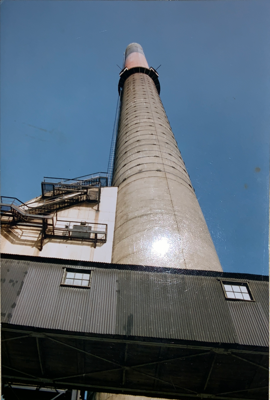 Total Deconstruction of the Horne Smelter Chimney in RouynNoranda, QC
