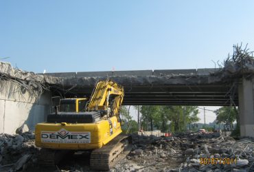 View of one Démex excavator